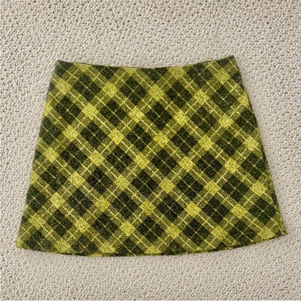 Zara Black & Yellow Mini Skirt - Picture 1 of 6